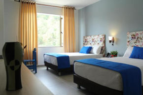 Отель Hotel Ventura  Букараманга